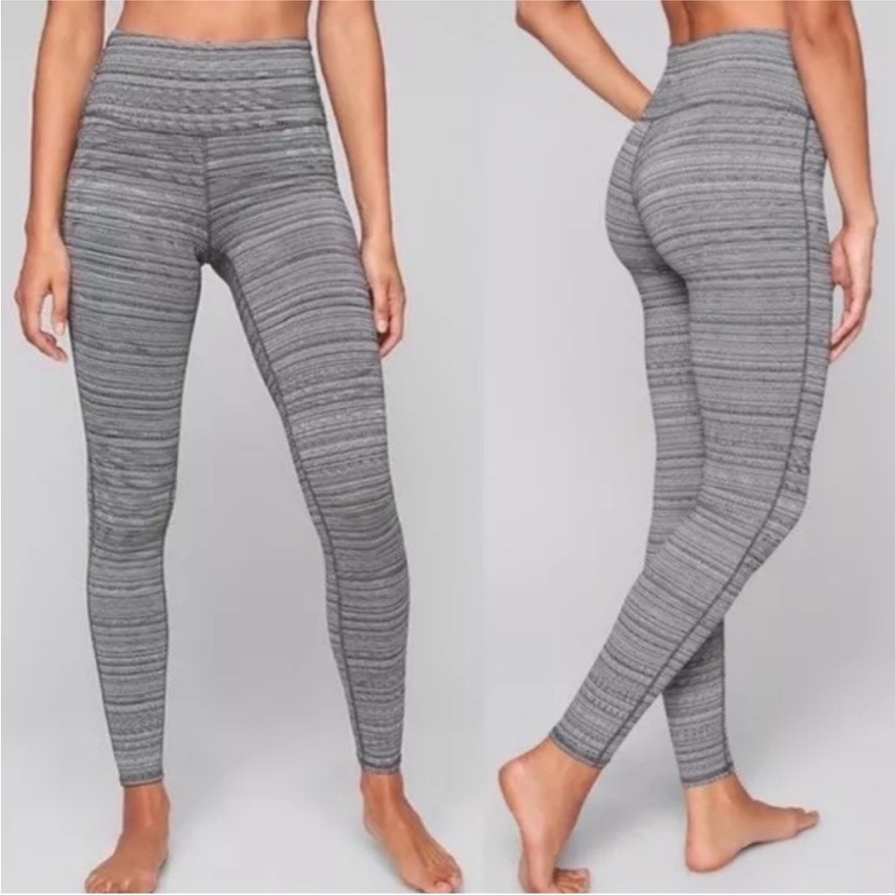 BLACK AND GREY ATHLETA LEGGINGS